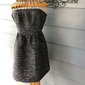 Gap black White Strapless Dress Size 4